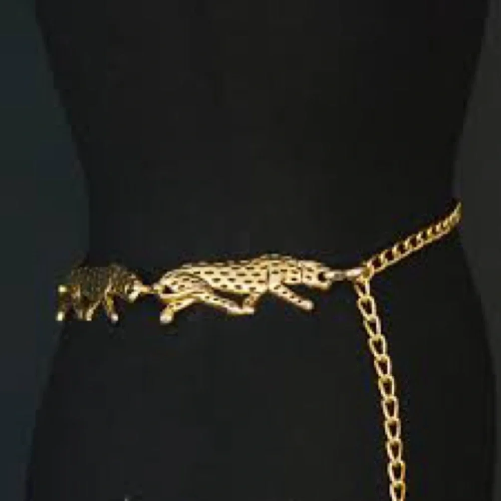 Vintage gold tone leopard chain belt - Picture 5 of 5